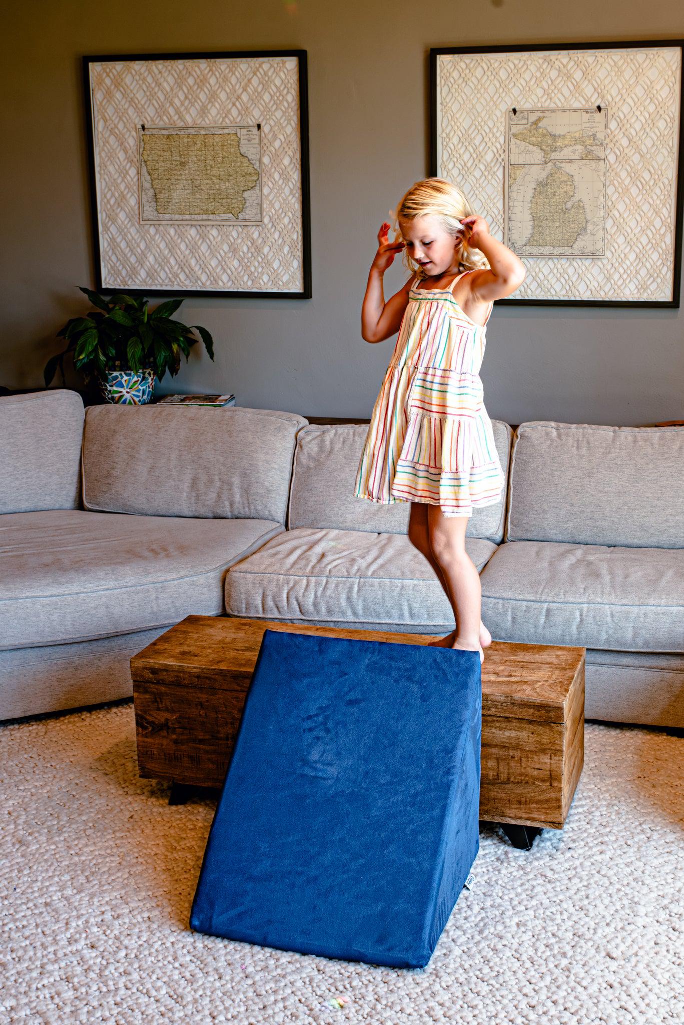The Biggy Wedge (Play Couch Expansion)