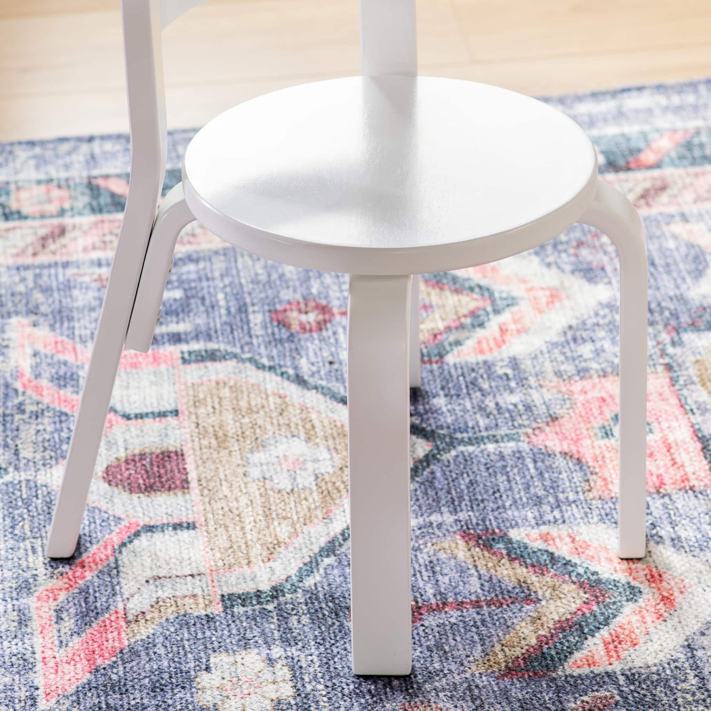 Kids Table and 4 Chairs Set